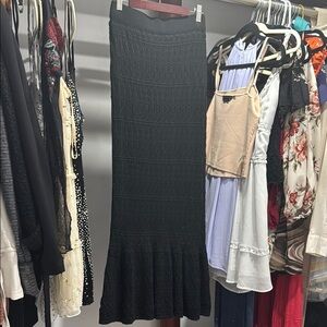 House of Harlow 1960 Black Maxi Trumpet Skirt